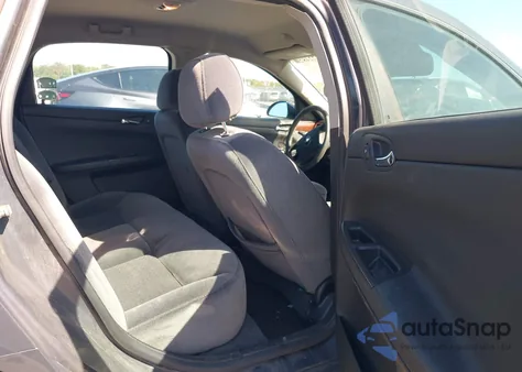 2008 Chevrolet Impala Ls z USA, uszkodzony, nr VIN 2G1WB58N581371908